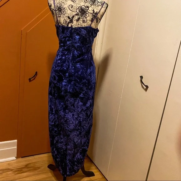 90s Vintage Crushed Velvet Spaghetti Strap Maxi Dress - Picture 4 of 6